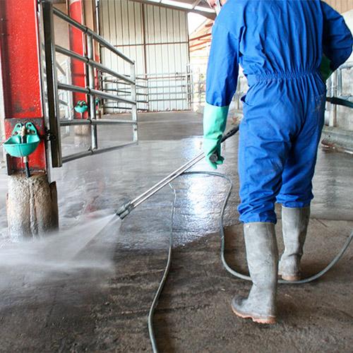 agriculture-cooperatives-desinfection-traitement-hygiene